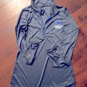 Large UK Half Zip pullover